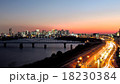 淀川と梅田の夜景-02 18230384