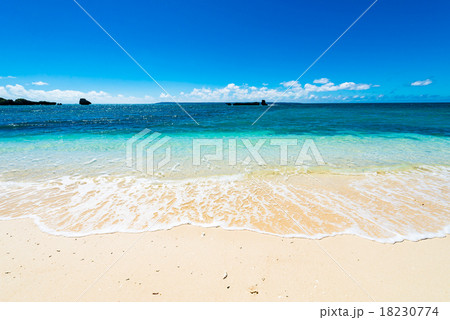沖縄、海、ビーチ、風景 18230774