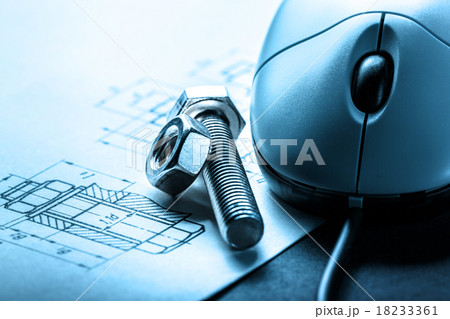 Mouse and screw bolt with nut 18233361