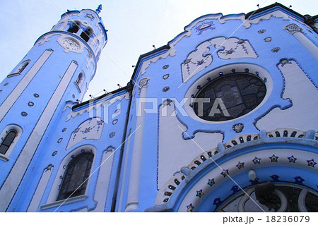 青の教会 聖アルジュベタ教会 の写真素材 青の教会 聖アルジュベタ教会 の写真素材