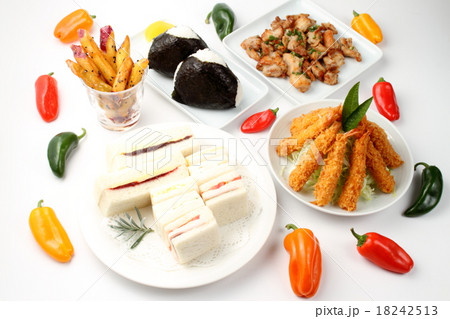 楽しいパーティー 18242513