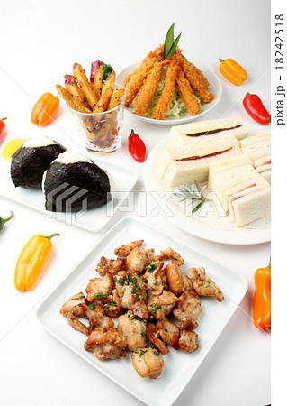 楽しいパーティー 18242518