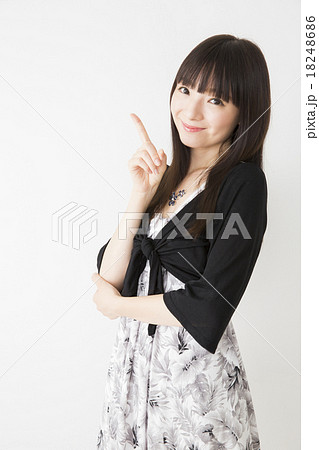 ポートレート 若い女性 ポートレート 若い女性 18248686