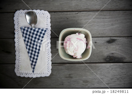 Berry ice cream on wood background Berry ice cream on wood background 18249811