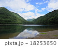 山と湖 18253650