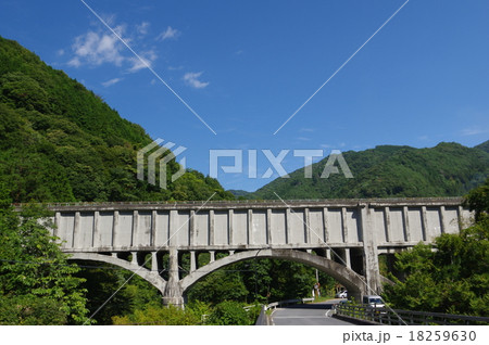 柿其水路橋(かきぞれすいろきょう) 重要文化財 柿其水路橋(かきぞれすいろきょう) 重要文化財 18259630