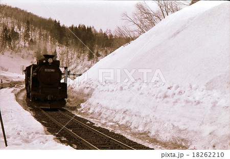 昭和45年北海道函館本線上目名　Ｄ51蒸気機関車 18262210