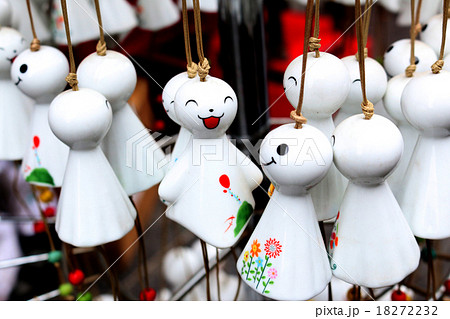 照る照る坊主 テルテルボウズ テルテル坊主 18272232