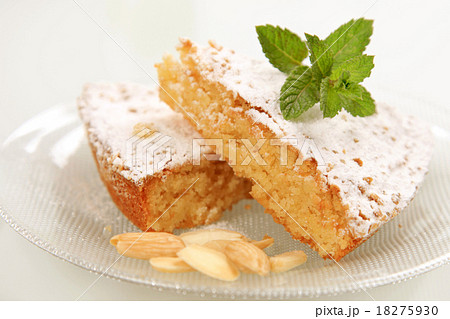 Almond cake Almond cake 18275930