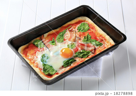 Pizza Alla Bismarck 18278898