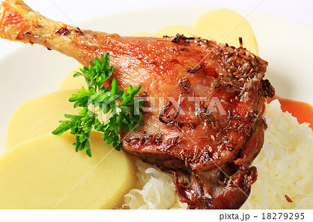 Roast duck with potato dumplings and sauerkraut 18279295
