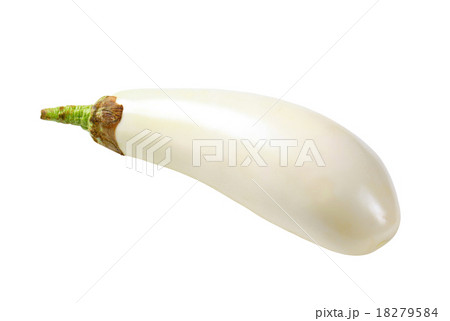 Fresh white aubergine 18279584