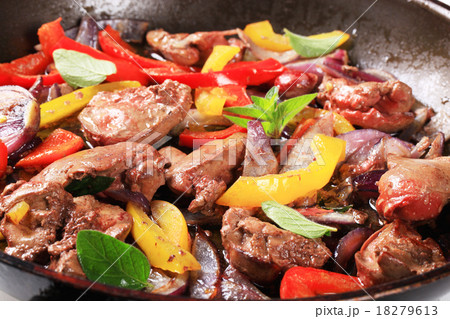 Chicken liver stir fry 18279613