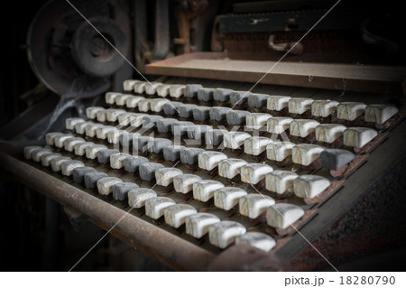 Old keyboard Old keyboard 18280790