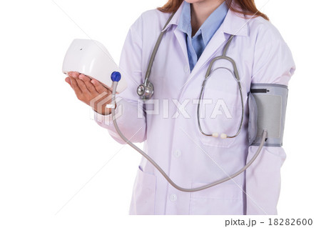 hearth beat monitor and blood pressure with doctor hearth beat monitor and blood pressure with doctor 18282600