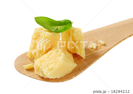 Parmesan cheese 18284212
