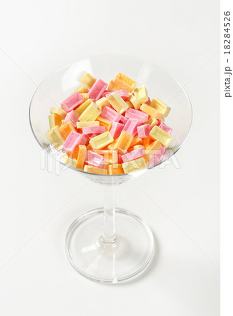 Pez fruit candy 18284526