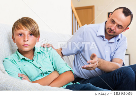 Father and teenage son argue Father and teenage son argue 18293039