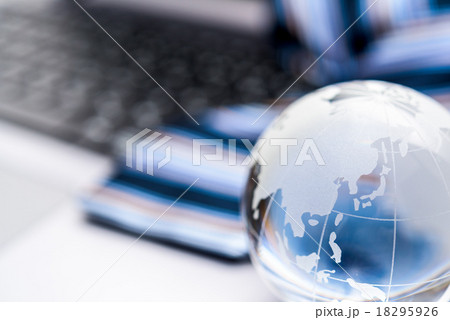 世界進出 世界進出 18295926