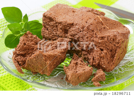 Chocolate halva 18296711