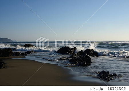 小磯のある海岸風景４ 18301306