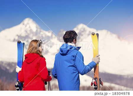 Young couple skiing 18304978