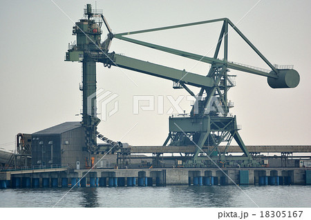 火力発電所の揚炭機 火力発電所の揚炭機 18305167