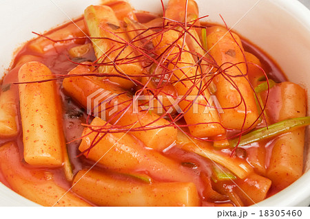 トッポッキ 韓国グルメtteokbokki rice cake Korean food トッポッキ 韓国グルメtteokbokki rice cake Korean food 18305460