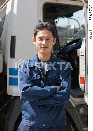 an affectionate father 18307730