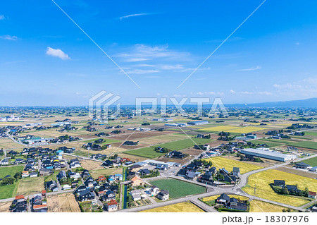 【富山県】小矢部市・田園風景 18307976