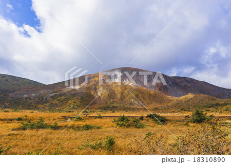 一切経山の噴煙 一切経山の噴煙 18310890