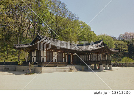 三ツ池公園内にあるコリア庭園、韓国の邸宅（鶴見区、横浜） 18313230