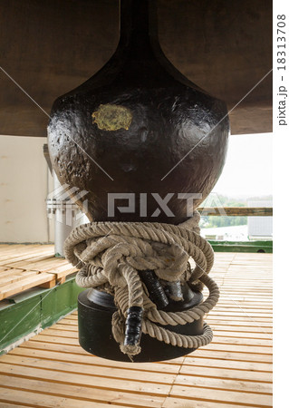 Huge bell-clapper of the lagest orthodox bell Huge bell-clapper of the lagest orthodox bell 18313708