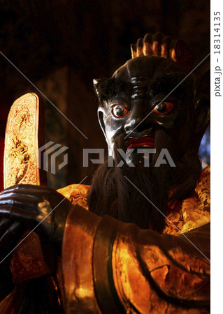 Sculpture of Bao Zheng at Chinese Temple 18314135