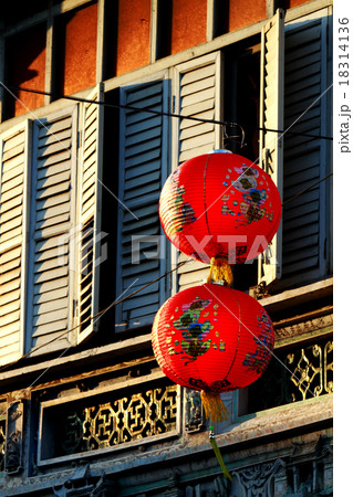 Sino-Portuguese architecture with chinese lantern 18314136