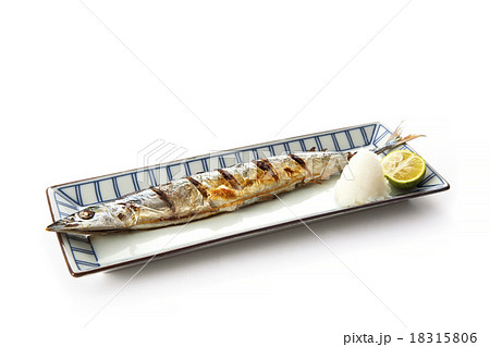 秋刀魚の塩焼き 秋刀魚の塩焼き 18315806