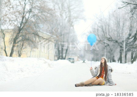 portrait of a girl in love with balloon winter day of St. Valentine 18336585