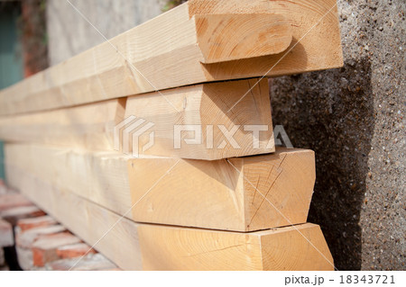 Construction of new wooden house 18343721