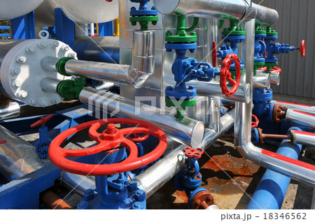 Handle gate valve with steel pipe 18346562