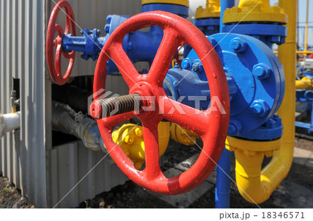 Handle gate valve with steel pipe 18346571