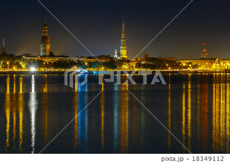 Old Town and River Daugava at night, Riga, Latvia Old Town and River Daugava at night, Riga, Latvia 18349112