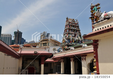 シンガポール　スリ・マリアマン寺院 18350054