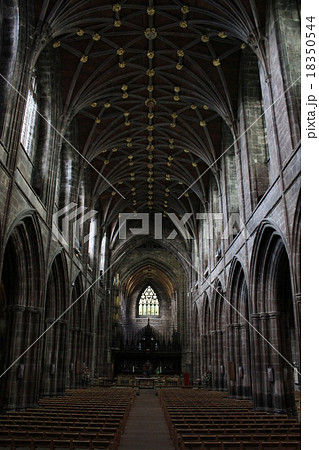 チェスター大聖堂 チェスター大聖堂 18350544