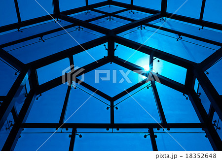 Big blue windows on sunny day 18352648