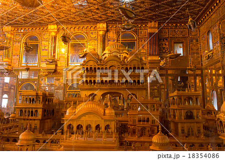 インド アジメール 黄金のジオラマ 宮殿 インド アジメール 黄金のジオラマ 宮殿 18354086
