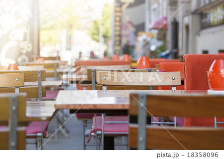 outdoor restaurant tables in Berlin Kreuzberg outdoor restaurant tables in Berlin Kreuzberg 18358096