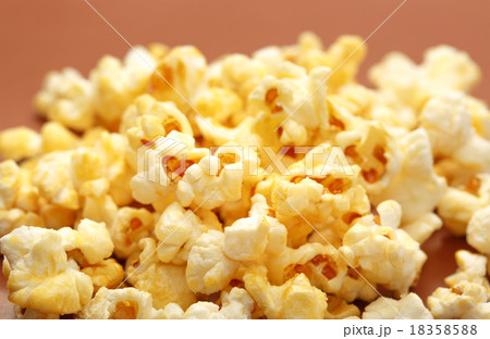 Fresh tasty popcorn Fresh tasty popcorn 18358588