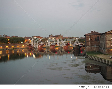 フランス風景　ガロンヌの橋ポンヌフ 18363243