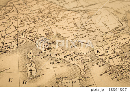 アンティークの世界地図　イタリア 18364397