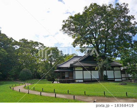 京都御苑・閑院宮邸跡 18368419
